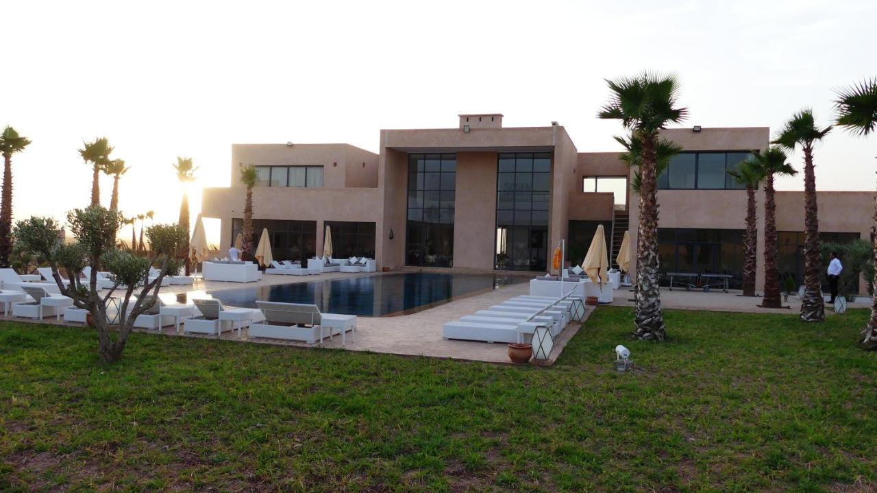 Tazrou Sumahan Suites & Spa מראה חיצוני תמונה