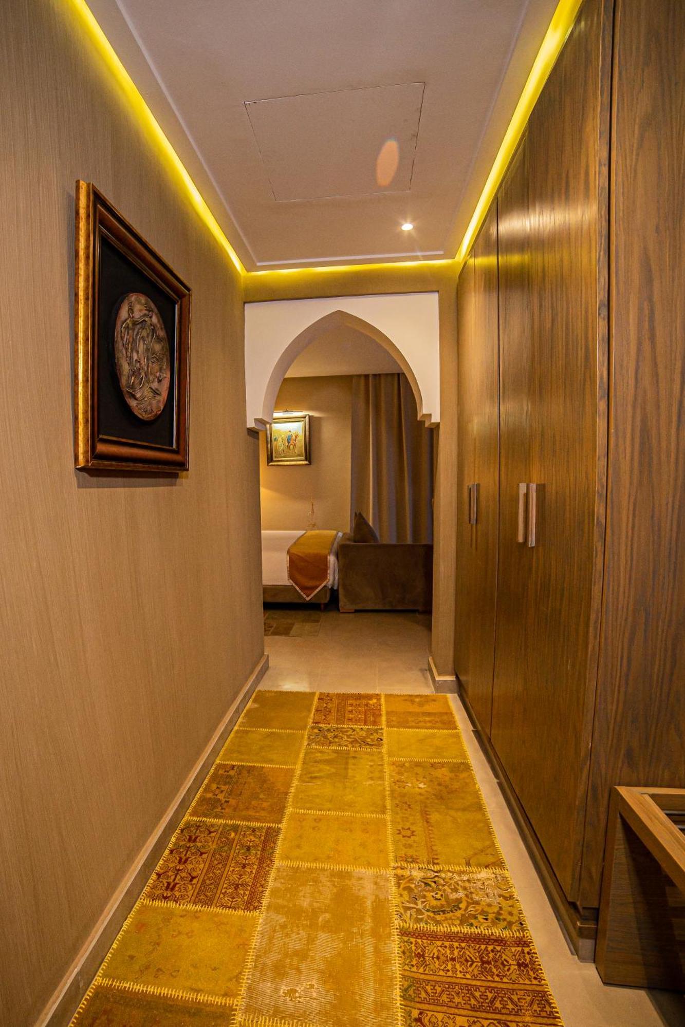 Tazrou Sumahan Suites & Spa מראה חיצוני תמונה