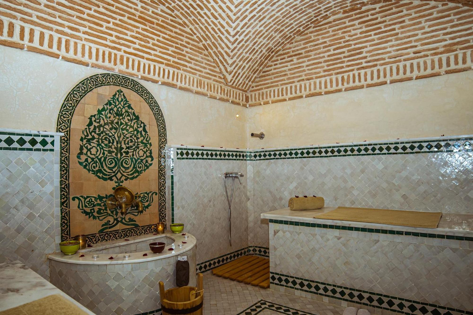 Tazrou Sumahan Suites & Spa מראה חיצוני תמונה